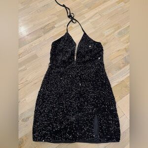 Elegant Black Sequin Halter Dress